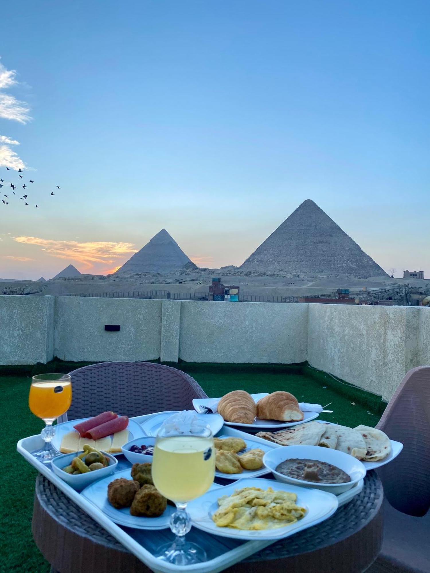 Isis Pyramids View Inn Kafret el-Gabal 外观 照片